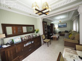 Casa adosada en venta en Tomelloso