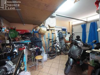 Casa adosada en venta en Tomelloso