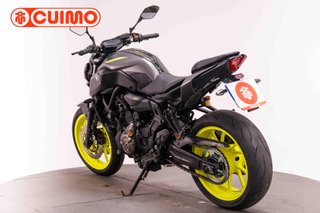 YAMAHA MT 07
