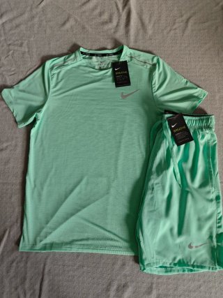 Conjunto Nike Miller