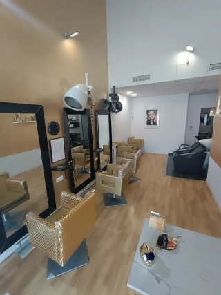 Traspaso Peluquería Completa