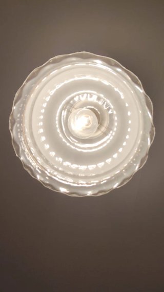 Lámpara de techo con tulipa de cristal