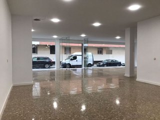 Local comercial en venta en El Torreón - Los Ángeles - El Pilar en Ciudad Real