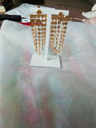 Pendientes largos de esesoese