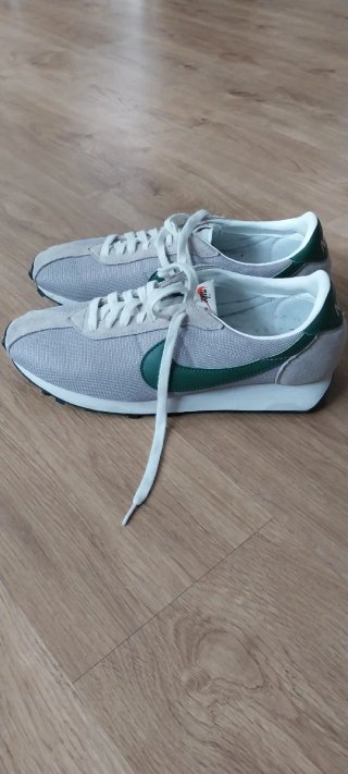 Lote de zapatillas talla 46 prácticamente sin usar