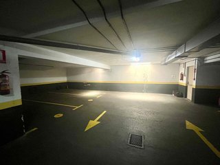 Garaje en alquiler en Reyes Católicos en Alcalá de Henares