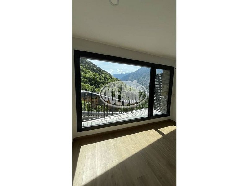 Pis de 3 habitacions en venda a Escaldes-Engordany · 45 de 60