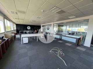 Oficina en alquiler en Zona Industrial en Prat de Llobregat, El