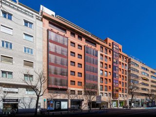 Edificio en alquiler en Castellana en Madrid
