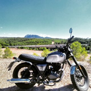 Brixton BX 125cc 2020 Gris