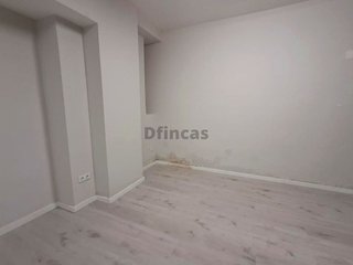 Local comercial en alquiler en Ensanche en Teruel