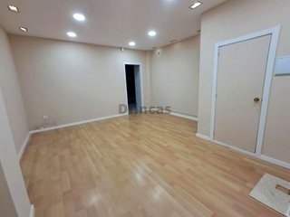 Local comercial en alquiler en Ensanche en Teruel
