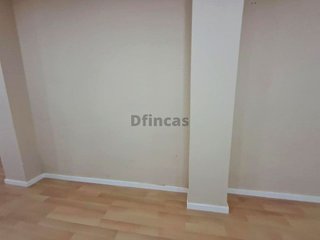 Local comercial en alquiler en Ensanche en Teruel