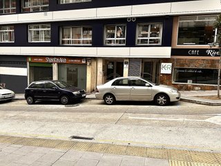 Local comercial en alquiler en Falperra - Santa Lucía en Coruña (A)