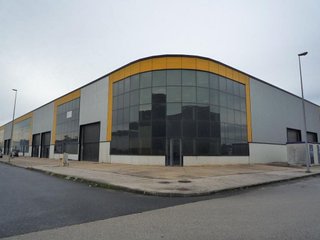 Nave industrial en alquiler en Medio Cudeyo