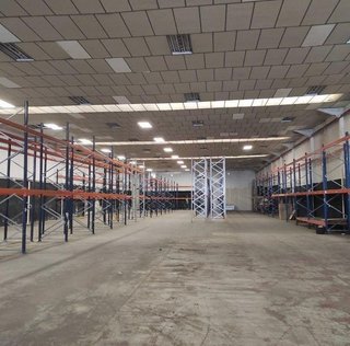 Nave industrial en alquiler en Churriana en Málaga