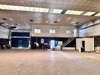 Nave industrial en alquiler en Churriana en Málaga