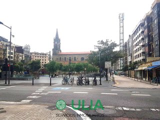 Local comercial en alquiler en Gros en San Sebastián-Donostia