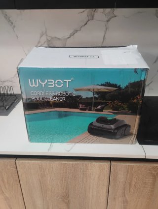 Robot Limpiafondos Piscina WYBOT C1