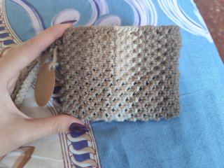 Monedero de Macramé Hecho a Mano
