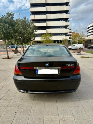BMW 735i V8 2005