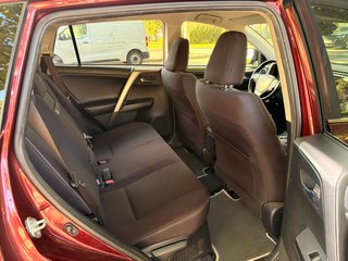 Toyota RAV4 hybrid Advance 2017 con Apple CarPlay