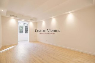 Piso en venta en La Dreta de l'Eixample en Barcelona