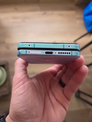 Xiaomi Mix Flip