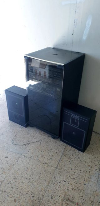 TOCADISCO CON 2 BAFLES