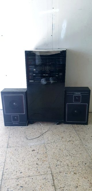 TOCADISCO CON 2 BAFLES