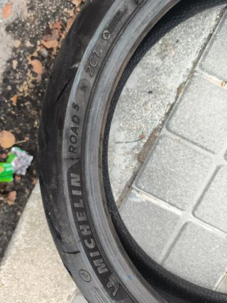 Michelin Road 5 120/70 R17 Delantera