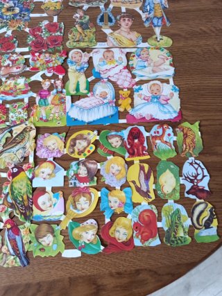 Lote Cromos Troquelados Varios Tamaños