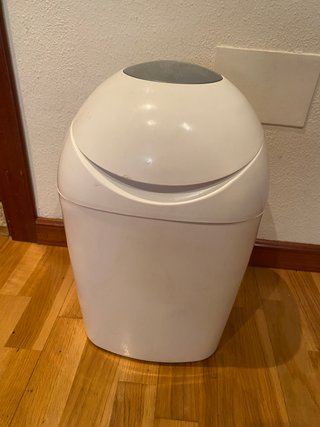 Contenedor de pañales Tommee Tippee