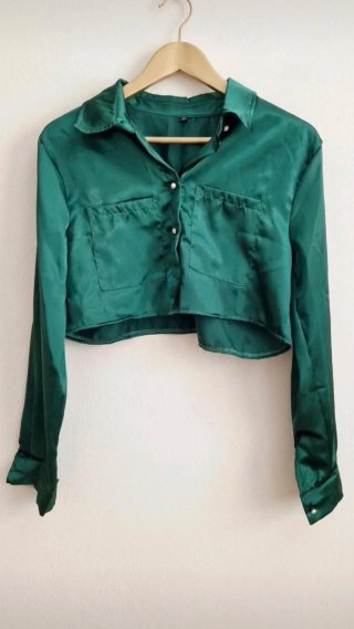Camisa Crop Satén Verde Shein