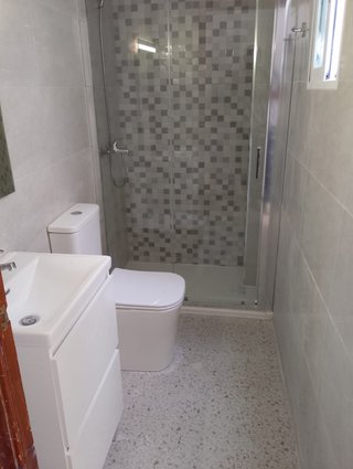 construimos casa desde cero albañiles y fontanero