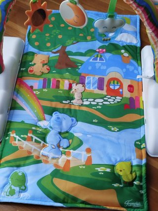 Alfombra de juegos Nenuco Famosa
