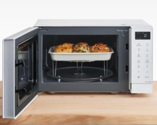 Microondas Panasonic NN-GT21QW con Grill