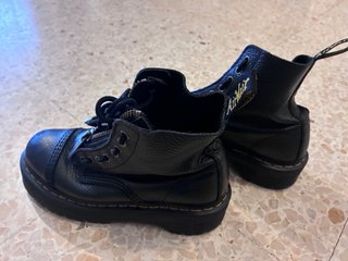 Botas Dr. Martens Sinclair Plataforma Talla 39