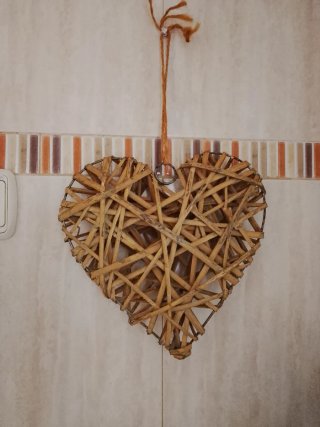 Corazón Decorativo de Mimbre