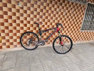 Cube carbono doble suspension mtb btt fox xtr sram