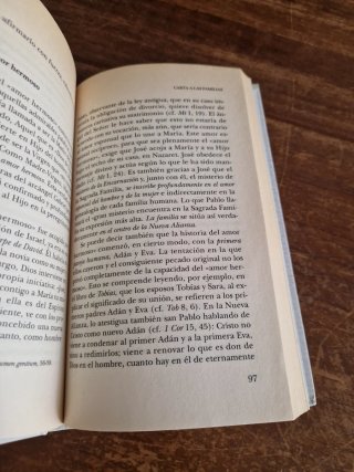 Carta a las familias: Carta a los jóvenes ; Car...