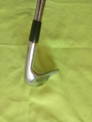 Golfe 1 MIZUNO GOLF MP-52 9 ferro destro projeto X