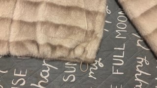 Chaquetón de Pelo Sintético Reversible Talla S