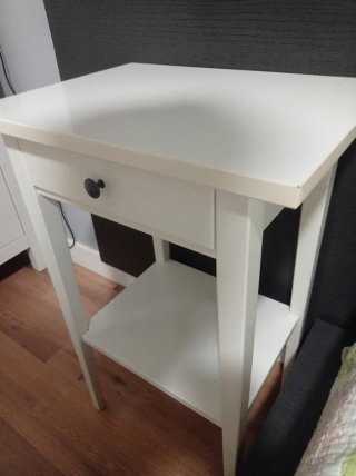 Mesita de noche Ikea blanca