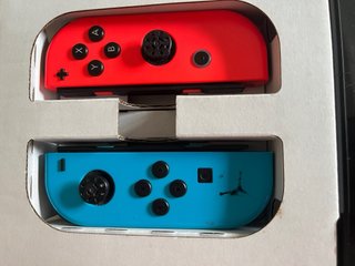 Nintendo Switch V2 Azul/Rojo Completa