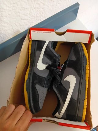 Nike Dunk Low Retro Negro Gris