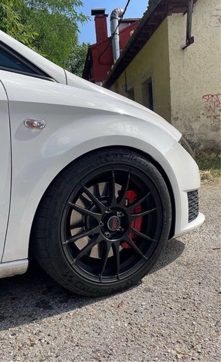 Llantas Butzi Odin 18 pulgadas 5x112
