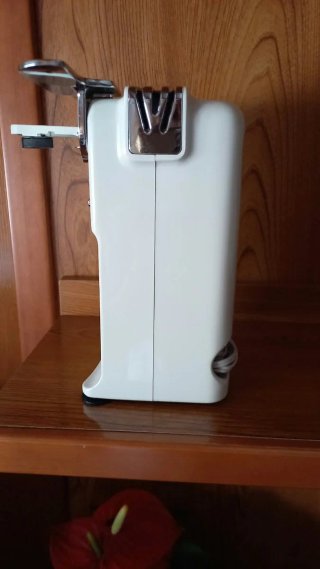Abridor Eléctrico de Latas