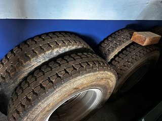 Ruedas Camión Dumper