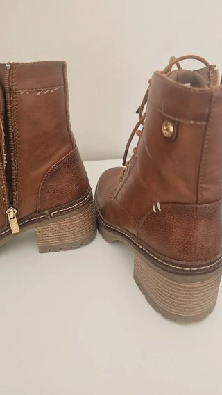 Botines Marrones con Cremallera Lateral